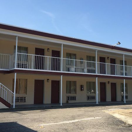 Fort Eustis Inn Newport News Exteriör bild